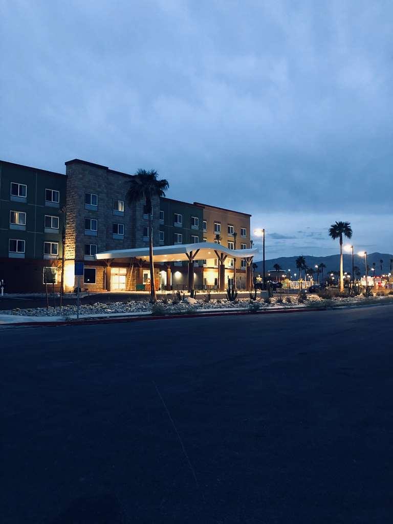 Best Western Plus Desert View Inn&Suites Cathedral City Exterior foto